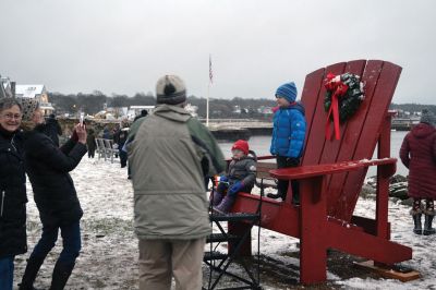 Holiday in the Park
It looked like another record turnout at Shipyard Park in Mattapoisett on December 9 for the annual Holiday in the Park and tree lighting. The tent was stuffed with hot foods, cocoa, donuts, Christmas cookies, and the hundreds of people in line to warm up out of the snowy cold. Did you miss the tree lighting? See The Wanderer Facebook page for a video capturing the magical moment. Photos by Jean Perry 
