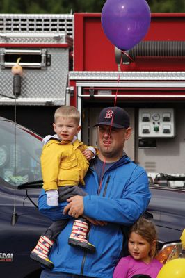  Mattapoisett Fire Department Open House
The Mattapoisett Fire Department Open House attracted scores of families on Saturday, October 12, with free food, fun, and fire demonstrations that captured the children’s attention while reinforcing the importance of fire safety. Photos by Jean Perry
