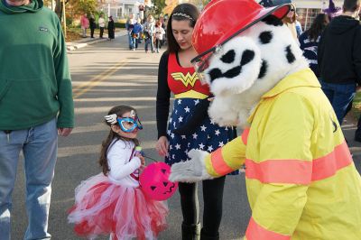 Marion Halloween Parade 2015
The Annual Marion Halloween Parade was a Monster Mash smash with hundreds turning out to haunt the village and collect treats along the way. The parade is sponsored by Marion Art Center. Photos by Colin Veitch
