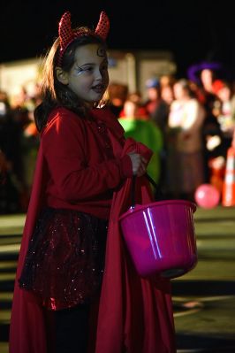 Mattapoisett Halloween Parade 2017
The Mattapoisett Police has again brought out the best Halloween in the community with another annual Mattapoisett Halloween Parade, including costume contests, over 600 goody bags and glow sticks, and safety tips for a happy and safe Halloween. Photos by Glenn C. Silva
