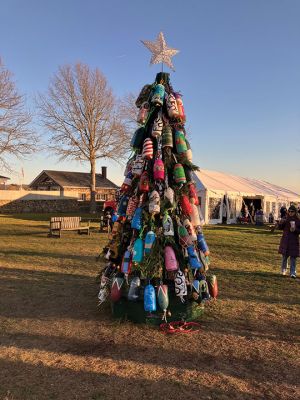 Holiday at Shipyard Park
Mattapoisett’s annual Holiday at Shipyard Park was held on December 14 to the delight of the young and not-so-young. The family-centered event featured Mr. and Mrs. Clause, Frosty, and Rudolph as well as a really big beach chair. The holiday tree was festooned with decorated buoys in celebration of the 50th anniversary of the Mattapoisett Land Trust. Refreshments were provided by area eateries offering a wide variety of goodies and fan favorite hot chocolate. Music was provided by local students. Photos by 
