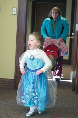 “Frozen” at the Library
While it was warm and sunny outdoors, it was “Frozen” inside the Mattapoisett Library on Friday, February 19. Young library patrons enjoyed a number of Disney’s “Frozen” activities, with even a few Elsas stopping by to join in the fun. Photos by Colin Veitch
