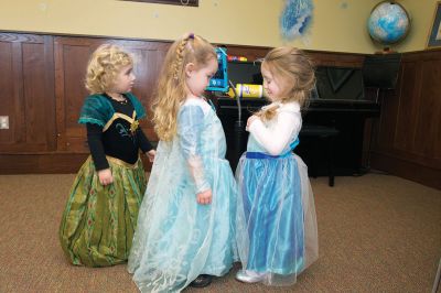 “Frozen” at the Library
While it was warm and sunny outdoors, it was “Frozen” inside the Mattapoisett Library on Friday, February 19. Young library patrons enjoyed a number of Disney’s “Frozen” activities, with even a few Elsas stopping by to join in the fun. Photos by Colin Veitch
