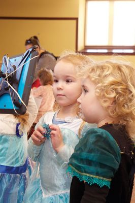 “Frozen” at the Library
While it was warm and sunny outdoors, it was “Frozen” inside the Mattapoisett Library on Friday, February 19. Young library patrons enjoyed a number of Disney’s “Frozen” activities, with even a few Elsas stopping by to join in the fun. Photos by Colin Veitch
