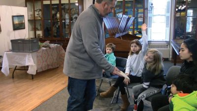  Marion Natural History Museum
The Marion Natural History Museum's afterschool group enjoyed learning about minerals and fossils with geologist Jim Pierson. The group also compared various artifacts such as relative sizes of Megaladon teeth versus White Shark, and took a look at many examples of fossils such as fish, leaves, and the tiny tracks of a trilobite. Many thanks to Jim for his wonderful program, and to the Tabor community service volunteers for their help with the program. Photos courtesy Elizabeth Leidhold
