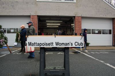 Mattapoisett Woman’s Club
Sandra Hering is decked out in Santa attire as she invites traffic to turn into Saturday morning’s sale of wreaths and other assorted Christmas decorations at the Fire Station on the corner of Route 6 and Barstow in Mattapoisett. The annual event, put on by the Mattapoisett Woman’s Club, raises money to fund a college scholarship. Photos by Mick Colageo
