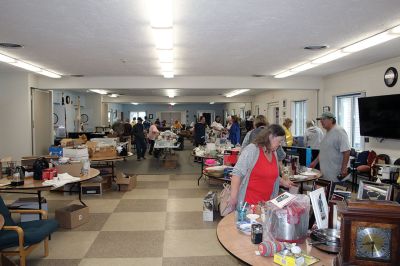 Yard Sale
A wide variety of indoor and outdoor goods were purchased during the yard sale held Saturday at the Cushing Community Center in Marion. Photos by Mick Colageo
