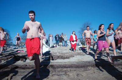 Hooves and Hands Polar Plunge
Hooves and Hands Polar Plunge on December 25,2013.  Photo by Felix Perez
