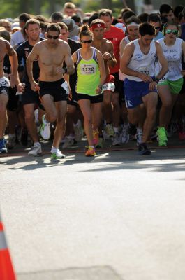 2013 Mattapoisett Road Race
Photo by Felix Perez
