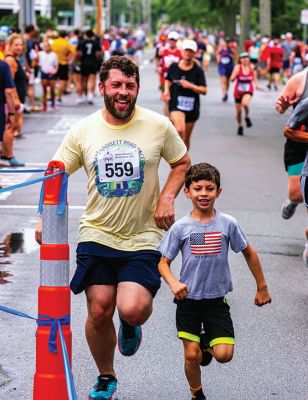 Mattapoisett Road Race
A humid atmosphere challenged the competitors, but the Mattapoisett Road Race was nonetheless conquered by over 1,000 runners. Photos by Ryan Feeney
