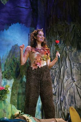A Midsummer Night’s Dream
The ORR High School Drama Club performed its fall production of Shakespeare’s “A Midsummer Night’s Dream” over the weekend. The show opened on November 19 and ran until November 22. Drama teacher Paul Sardinha directed the play, and Helen Blake created the costumes. Photos by Colin Veitch
