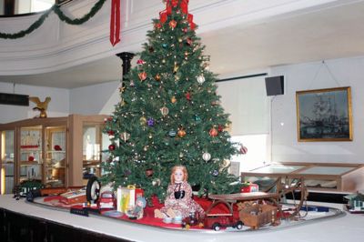 Mattapoisett Museum
The Mattapoisett Museum is open for the holidays on Saturdays from 9am to noon. Photo my Marilou Newel
