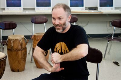 Anatomy of Rhythm
Ian Gendreau met with Old Hammondtown School students to teach them about music native to Ghana, Africa. Photo by Eric Tripoli
