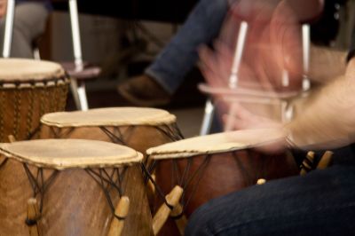 Anatomy of Rhythm
Ian Gendreau met with Old Hammondtown School students to teach them about music native to Ghana, Africa. Photo by Eric Tripoli
