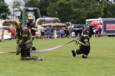 10th Annual Fairhaven Fire Muster
A team of five of Mattapoisett firefighters represented the department on Sunday, August 25, during the 10th Annual Fairhaven Fire Muster at Livesey Park in Fairhaven. The team took third place overall, first place in the dry hose competition, second in the wet hose competition, and second in the “mystery” event – axe throwing. Photos by Jean Perry
