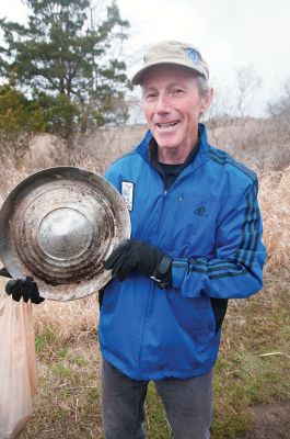 Friends of Nasketucket Bay State Reservation 
Friends of Nasketucket Bay State Reservation and the Mattapoisett Land Trust got together on Saturday to help clean up the Nasketucket Bay Sate Reservation. Photos by Felix Perez
