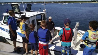 Nature Explorers
MattRec and the Marion Natural History Museum partnered for the second year to provide "Nature Explorers" summer program. The students explored several different locations around Mattapoisett this year.  We visited Land Trust property off Mattapoisett Neck Road and Bob Field gave us a tour of his Oyster farming operation. We visited salt marshes, went crabbing, netted many fish at Reservation beach, Aucoot Beach, and Ned's Point.   Photo courtesy Elizabeth Leidhold  
