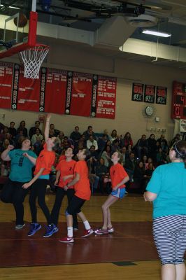 OHBBall 4142
In a close game, the Old Hammondtown School students outplayed the Old H teachers 41-40 during the annual students vs. teachers basketball game Friday night. The game was held at the ORR gymnasium and bleachers were packed with families and supporters. Photos by Jean Perry
