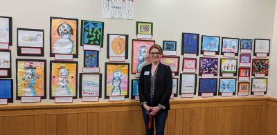 Center School Art
Children of all ages with their parents, guardians and grandparents filled Center School on March 23 to view artwork by Mattapoisett students ranging from Project GROW (preschool) to Grade 6. Greta Anderson is the Art teacher for both Mattapoisett schools and worked with a group of Mattapoisett PTA volunteers to mount and hang over 450 art pieces. "It's great to see so many families here!" she said. Principal Linda Ashley greeted visitors, walking some to their students' work. 
