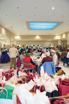 ORRJH Thanksgiving Banquet 
ORR Junior High School eighth-graders hosted the annual Thanksgiving Banquet for Tri-Town Seniors on Sunday, November 22. About 90 student volunteers helped pass out turkey dinners and raffle prizes, and cafeteria staff also volunteered their time to provide a delicious meal of thanks to area senior citizens. Photos by Colin Veitch
