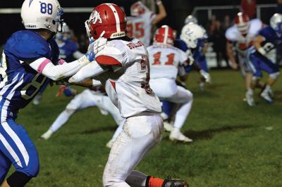 ORR Football
On Friday, October 7, the ORR Bulldogs crushed the Fairhaven Blue Devils with a score of 48-6. Photos by Colin Veitch
