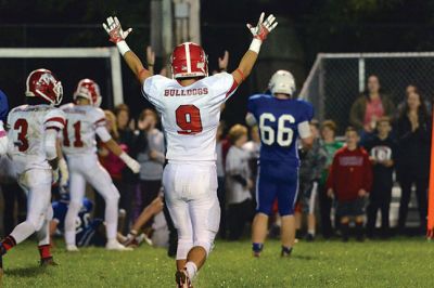 ORR Football
On Friday, October 7, the ORR Bulldogs crushed the Fairhaven Blue Devils with a score of 48-6. Photos by Colin Veitch
