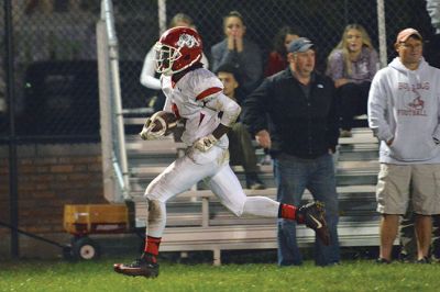 ORR Football
On Friday, October 7, the ORR Bulldogs crushed the Fairhaven Blue Devils with a score of 48-6. Photos by Colin Veitch
