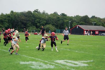 Old Rochester Youth Football
Cheerleaders as well as football players are digging into the fall season, as the Old Rochester Youth Football program hosted Dighton-Rehoboth for a set of age-group games on Sunday at the high school football field. Photos by Mick Colageo
