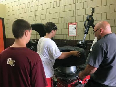 Summer Discovery Experience
OCRVTHS ran its 2nd Annual Summer Discovery Experience for students entering grades 4-9 the week of July 16-20. Over 100 students participated in selections that included metal art, welding, a combo of carpentry and CADD, auto maintenance, computer science, culinary arts, Lego robotics, electronics engineering, cosmetology, and sports. Photo courtesy Aaron Polansky
