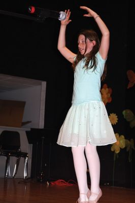 Old Hammondtown Talent Show
The stars at Old Hammondtown School were shining April 14, with students performing dance routines, singing songs, and playing instruments – with one student even playing a toaster. Fifth-grader Carter Hunt sang “What a Wonderful World,” which brought many of the grown-ups to tears. Photos by Jean Perry
