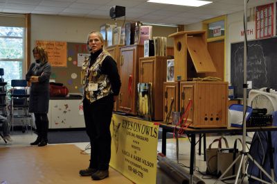 Eyes On Owls
Sippican Schools kindergarten classes welcomed Marcia Wilson from Eyes On Owls on November 19, 2010. Ms. Wilson, an owl expert, introduced a Northern Saw-Whet Owl, an Eastern Screech Owl, a Barred Owl, a Snowy Owl, a Great Horned Owl and an Eagle Owl to the eager young students. Photos courtesy of Sarah Goerges.
