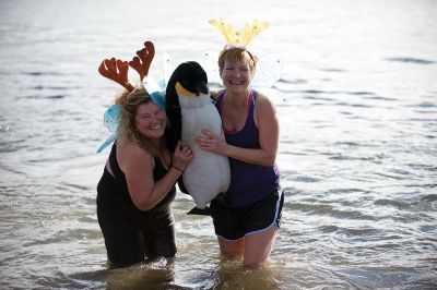 Making a Splash!
Making a Splash! Over 100 participants took the icy plunge into the frigid waters at Mattapoisett Town Beach on January 1 during the annual Freezin’ for a Reason Polar Plunge on New Year’s Day. Proceeds go to benefit the BAM Foundation, a local charity that fundraises to provide financial assistance to people who are facing cancer treatment. Photos by Colin Veitch
