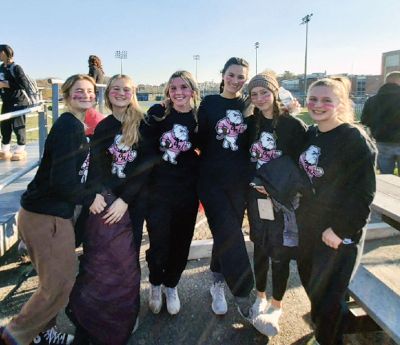 powder puff day
Old Rochester Regional High School senior girls participated in "powder puff day" on November 23 against Wareham. Photo by Sarah Briggs
