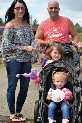 Farmers, Families, Fiddles 
Along with the sun on Saturday came the crowds to the Rochester Country Fair. Kid’s activities that were canceled on Friday resumed on Saturday under a blue sky. Photos by Jonathan Comey
