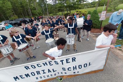 Rochester Memorial Day Parade
The citizens of Rochester gathered on the green on Sunday to show their respect to those who serve both past and present. Photos by Felix Perez
