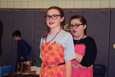 Asian Market
RMS sixth-grade students of Danni Kleiman and James Sullivan participated in the school’s very first “Asian Market” on Friday, December 9, as a way to learn about bartering and commerce. Students representing a host of different countries set up their stands to sell goods such as oil, cotton, sugar, produce, and livestock. Photos by Jean Perry
