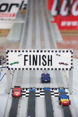 Pinewood Derby
Rochester Cub Scouts Pack 30 held its annual Pinewood Derby on January 21 at RMS. Photos by Colin Veitch
