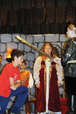 A Stranger in Camelot
It’s a new day, a new drama production, and a new director with a new genre at RMS this year as the students prepare to perform this year’s spring drama “A Stranger in Camelot.” Come see the cast of 33 5th and 6th graders perform RMS’s rendition of Mark Twain’s “A Connecticut Yankee in King Arthur’s Court” this Friday, May 4, at 7:00 pm at RMS. Photos by Jean Perry
