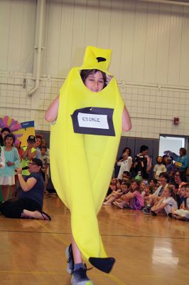 Vocabulary Day Parade
A living, breathing, (and giggling) dictionary of vocabulary words displayed their intellect and imagination at Rochester Memorial School during its first annual Vocabulary Day Parade on April 4. Photo by Jean Perry
