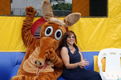 Aardvark at the Fair
The Wanderer's aardvark visited the Rochester Country Fair on August 22, 2009 and took some time to see the sights and pose with some visitors.

