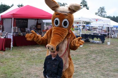 Aardvark at the Fair
The Wanderer's aardvark visited the Rochester Country Fair on August 22, 2009 and took some time to see the sights and pose with some visitors.
