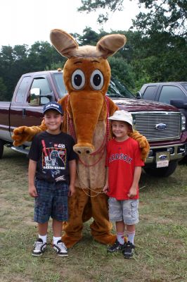 Aardvark at the Fair
The Wanderer's aardvark visited the Rochester Country Fair on August 22, 2009 and took some time to see the sights and pose with some visitors.
