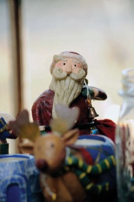 Santa Claus
Santa watches over the November 29, 2009 Rochester Women's Club Antique and Collectibles show from the white elephant table. Visitors got the chance to have their antiques appraised and got to buy handmade wreaths, Rochester afghans, knick-knacks, and delicious homemade baked goods. Photo by Felix Perez.
