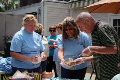 Rochester turned 340 
Hey, hey, it’s your birthday, Rochester! Rochester turned 340 years old on June 4, and the third grade class from RMS was invited to celebrate with some cake and ice cream at the senior center on Tuesday. Students started the day with a tour around historic Rochester before breaking for lunch and sharing a large birthday cake with seniors. Students also received a free “Rochester 340” t-shirt, courtesy of a grant that funded the students’ birthday gifts. Photos by Jean Perry
