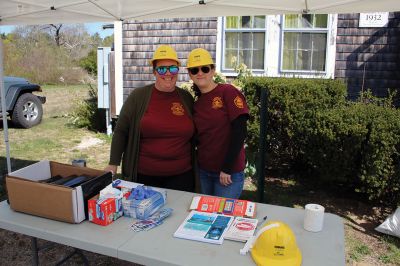 Rochester Women’s Club Earth Day Cleanup 
Saturday’s Rochester Women’s Club Earth Day Cleanup event. Families and friends were out and about, along with members of Boy Scout Troop 31, pulling all sorts of unpleasant surprises from the roadside. Photo by Mick Colageo
