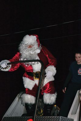 Oh, Christmas tree 
Ho! Ho! Ho! It’s the holiday season in Rochester now that the tree is lit followed by the arrival of jolly old Saint Nick via fire engine on December 4 to usher in the holiday season. The Rochester Memorial School band and chorus treated revelers to a festive performance, while Christmas poster winner Tessa Winslow had the honor of flipping the switch to light the holiday tree. Photos by Jean Perry
