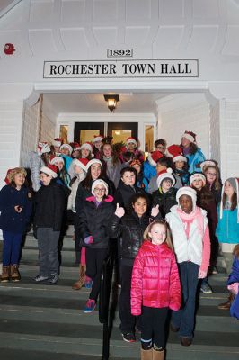 Rochester Tree Lighting
Monday, December 5, was the night of the annual Rochester Tree Lighting. Folks enjoyed festive music by the RMS chorus and band, and witnessed the grand entrance of Santa Claus aboard Rochester’s big yellow fire ladder truck with lights blazing and sirens sounding. Photos by Jean Perry
