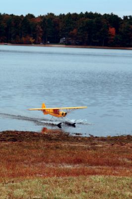 Memorial Fly Float
Dozens enjoyed sights of whizzing planes over Marys Pond in Rochester, MA on Sunday, October 24 at the Second Annual John Nicolaci Memorial Float Fly. The event, hosted by the Bristol County Control Club, featured Radio Control seaplanes and their builders and flyers. Photos by Laura Pedulli.
