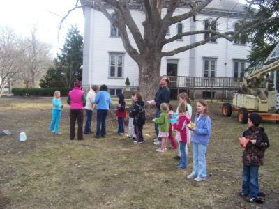 Rockets!
Marion Natural History Museums after-school program explores Rockets, with Debra Hill.  Program partially funded by the Marion Arts Lottery Council. Picture by Elizabeth Leidhold
