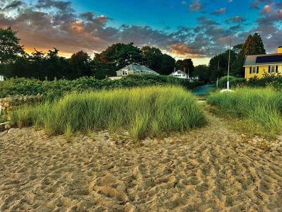 Ship Street
Ruth Griffin shared this photo take on Ship Street in Mattapoisett

